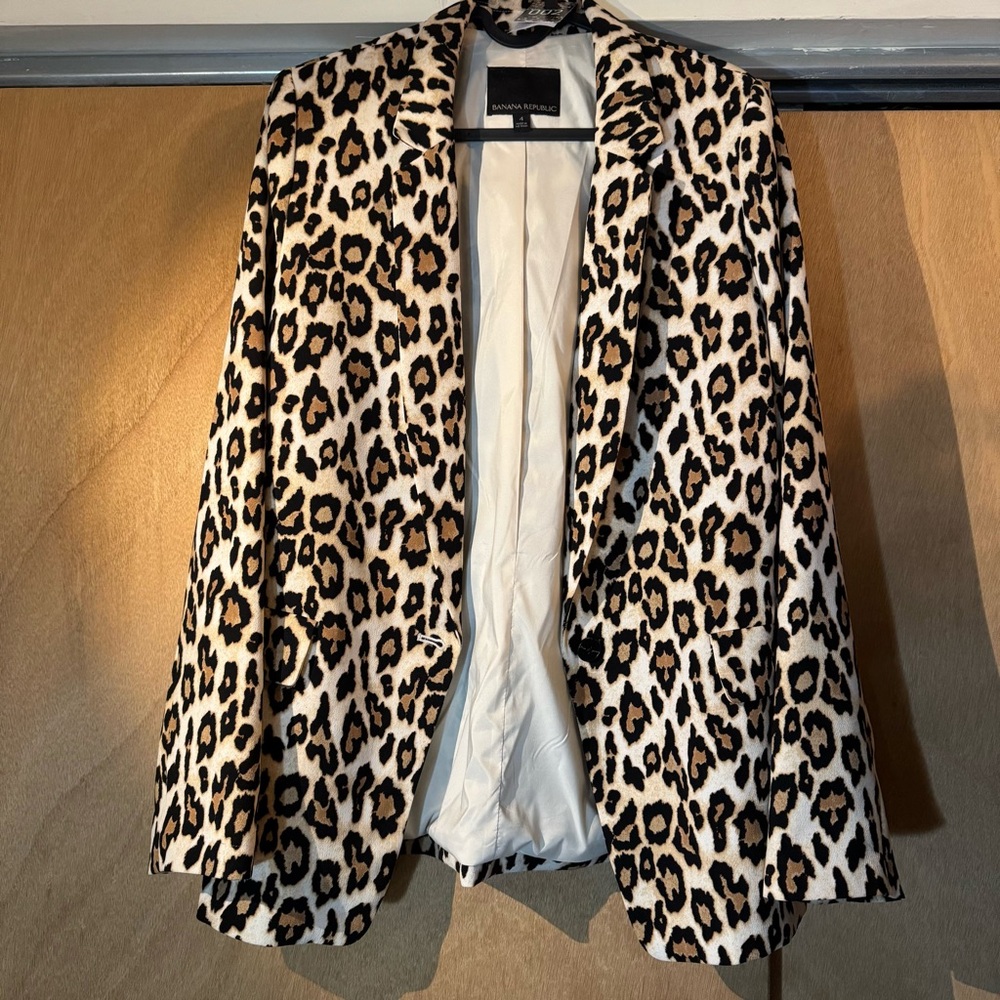 Banana Republic Leopard Print Women's Jacket Size 4